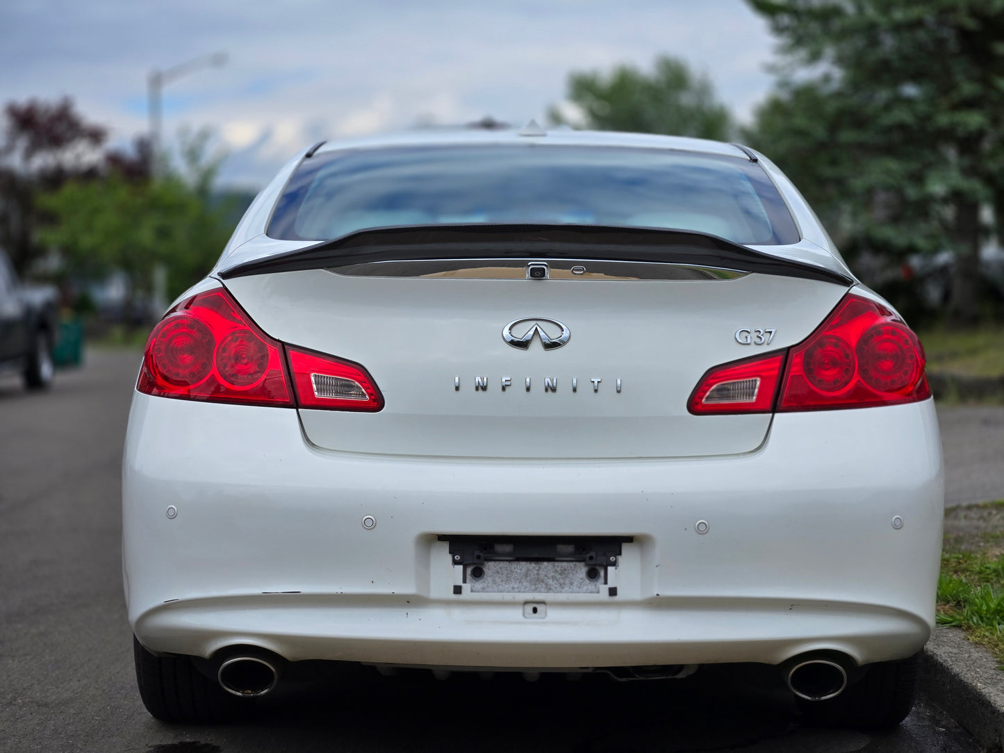 2008-2013 G37 Sedan High Kick Duckbill Spoiler v2