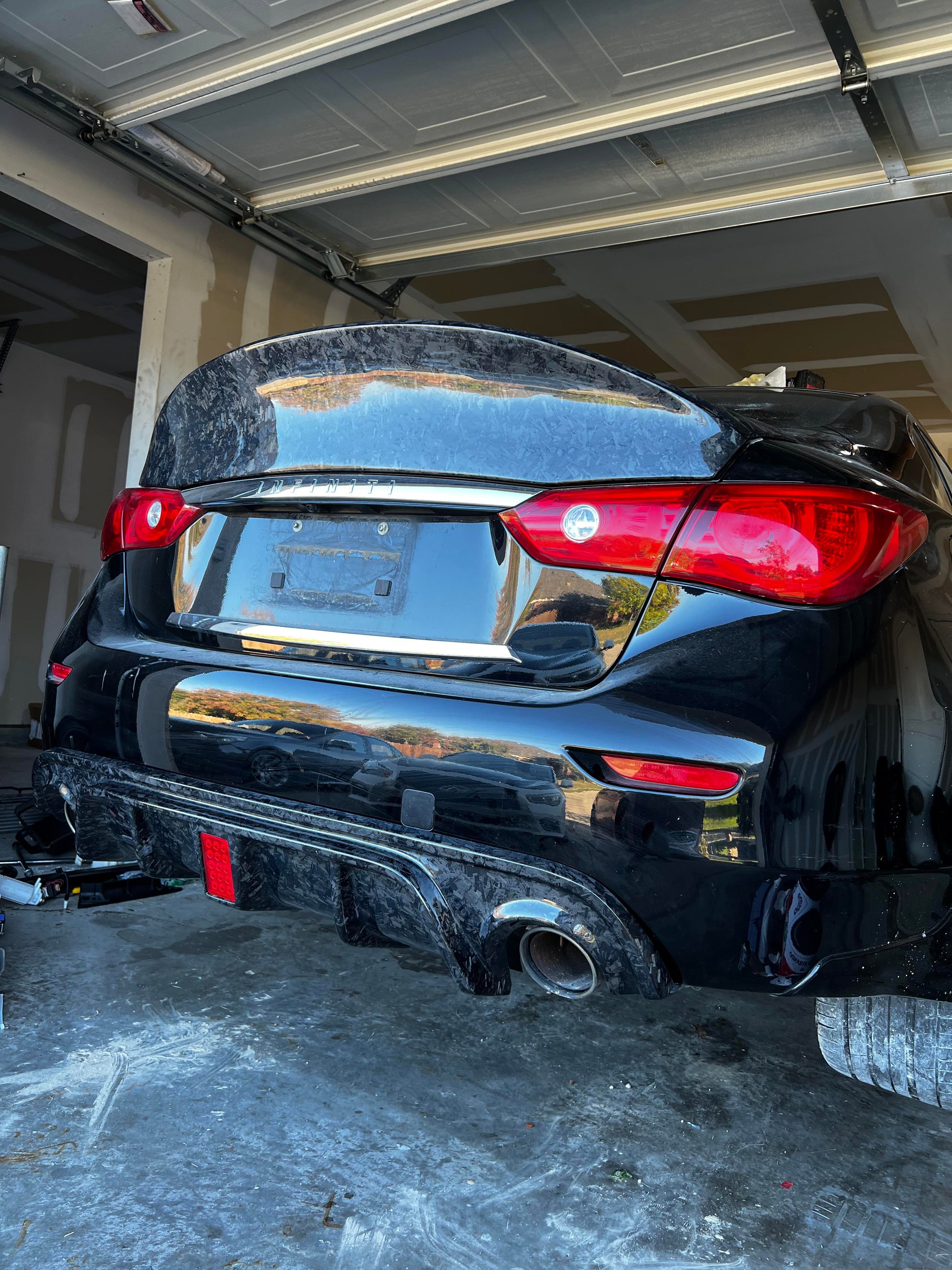 Q50 Forged Carbon LED Diffuser - VQ Fanatics