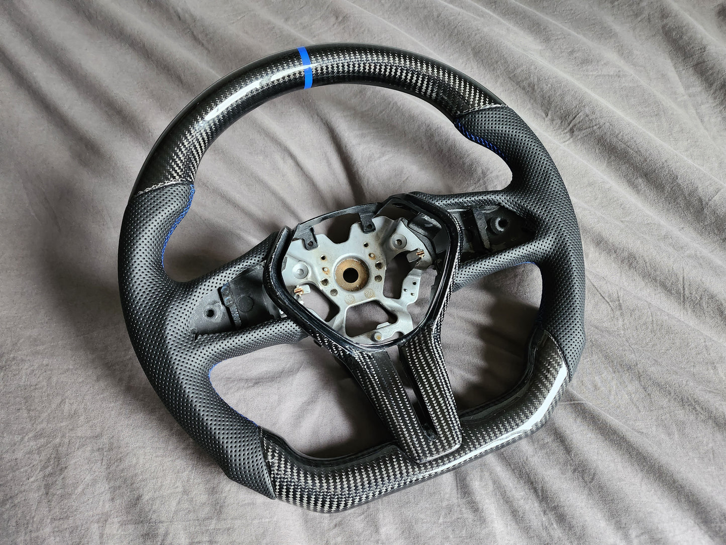 Q50 Q60 Carbon Fiber Steering Wheel v2